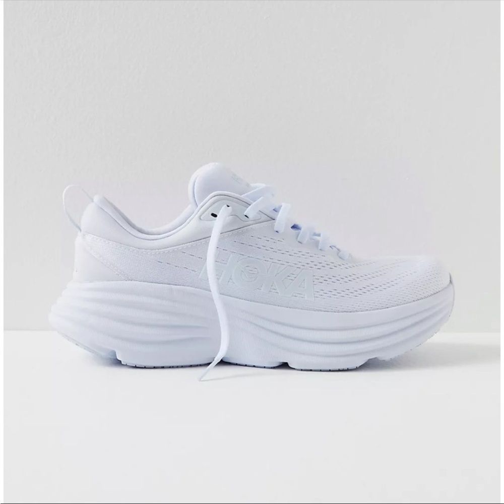 Hoka Women’s Bondi 8 Sneaker in White/White size 11 New in Box
